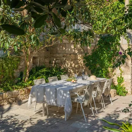 Villa Dvori